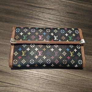Takashi Murakami x Louis Vuitton Black Monogram Multicolore International Wallet